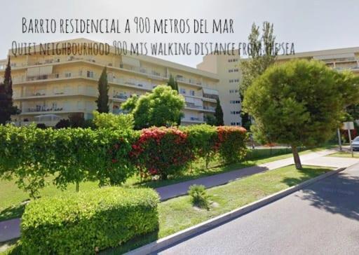 Amplio, Luminoso Y Moderno Apartamento Con Amplia Terraza Y Hermosas Vistas En Exclusiva Urbanizacion Беналмадена Екстериор снимка