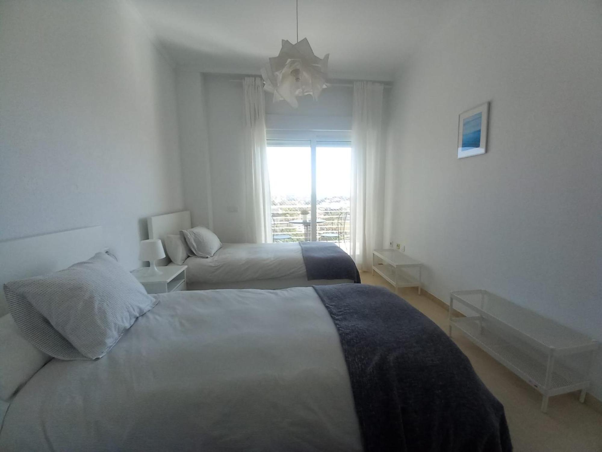 Amplio, Luminoso Y Moderno Apartamento Con Amplia Terraza Y Hermosas Vistas En Exclusiva Urbanizacion Беналмадена Екстериор снимка